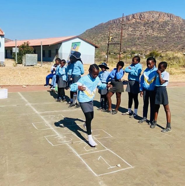 The Nal'ibali-Lebalelo Water Association Literacy Project holiday reading programme began this week at Kwata Primary School, Shai Primary School, and Mabu Primary School in the Sekhukhune District Municipality, Limpopo.  Oscar Sekgobela, the project lead, gave three tips for keeping children engaged in your holiday reading programme.

1. Read-aloud sessions: Encouraging children to read stories aloud in front of their peers helps with language development and confidence, fostering a love of reading.

2. Drawing characters: Drawing characters from stories allows children to explore their world, develop observational skills, and build confidence through self-expression.

3. Outdoor games: Outdoor games such as hopscotch and tag improve motor skills, promote creativity and problem-solving, and foster social interaction and emotional well-being. 

Share some activities you do to keep the children engaged in your holiday reading club with us in the comments. 

Find stories to enjoy in your holiday reading programme on the link in the bio.

#Nalibali #buildingaloveofstoriesandreading #literacy #holidayreadingprogramme #storytelling #education #readingforenjoyment #readingcommunity #reading #readingtime