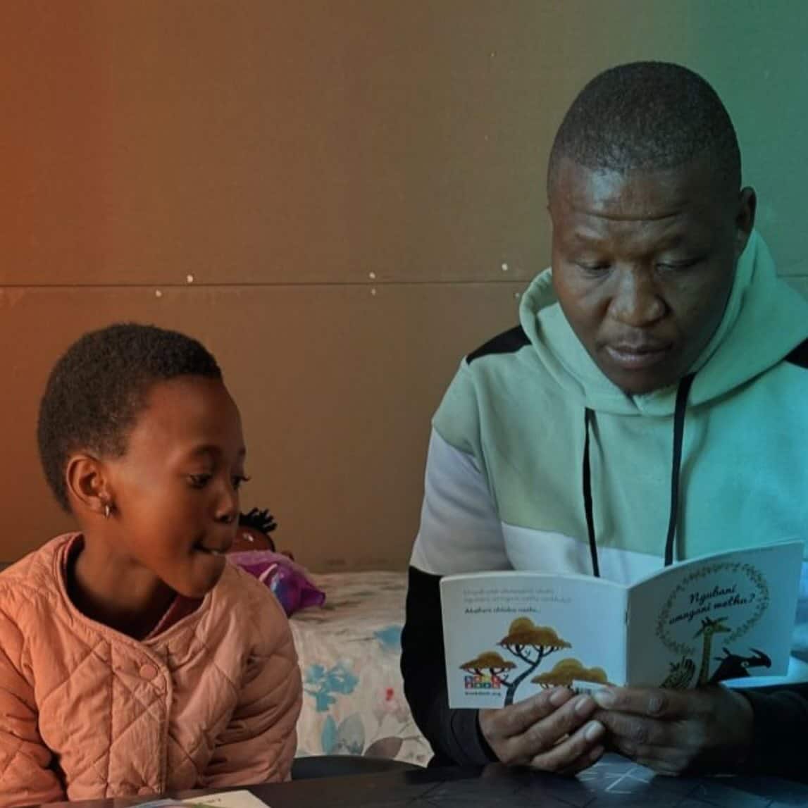 Read to me.

These three simple words remind us why International Read to Me Day matters.

Across the world and here in South Africa, children thrive when stories are shared with them. Being read to builds language, sparks imagination and strengthens the bond between children and the adults who care for them.

International Read to Me Day is a reminder that reading aloud is one of the simplest and most powerful ways to support a child’s development.

Just a few minutes of reading each day can change a child’s future.

Pick up a book.
Share a story.
Start today.

Who will you read to today, and have you chosen your book yet? Tell us in the comments below 

#ReadToMe #InternationalReadToMeDay #Nalibali #ReadingForJoy #Storytelling