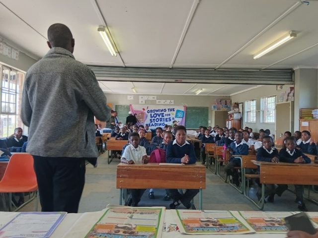 There was joy, energy and a true love for reading at Elliot Library in eKhowa, Chris Hani East, as the community came together for an early World Book and Copyright Day celebration at Hillview Primary School.

What made the day unforgettable was the heart behind it. Former SEF beneficiaries, who refused to stop when the project ended, are now leading the way. Their passion filled the space as they brought stories to life and inspired young readers.

Together with the library and Sakhisizwe Municipality, they are keeping Nal’ibali reading activities alive and growing. This is what happens when a community believes in the power of stories. It lives on, it grows, and it reaches even more children.

A celebration of books, yes. But even more, a celebration of commitment, growth and community spirit.

#WorldBookDay #Nalibali #LiteracyInAction #ReadingForJoy