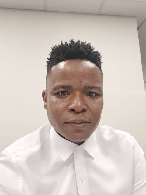 Meet Mokgethi Nkosi, one of our panellists at the 9th Men’s Literacy Imbizo!

With 10+ years’ experience in development, fundraising, project management and community advocacy, Mokgethi brings passion, purpose and powerful insight to the conversation.

As a Fundraising Specialist at Nal’ibali, he understands what it takes to turn ideas into impact.

Join us on Thursday, 27 August as we explore the powerful role men can play in building a culture of reading and learning.

Men. Literacy. Community. Impact.