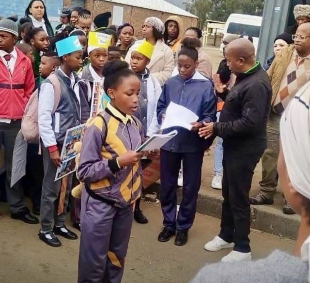 International Literacy Day was celebrated in Thaba Nchu at an event organised by the Department of Education district, bringing together various partners to highlight the importance of literacy, reading and learning.

Our Funda Leaders supported the celebration by engaging children through songs, rhymes and playful activities, creating a joyful space for children to connect with language, stories and the joy of learning.